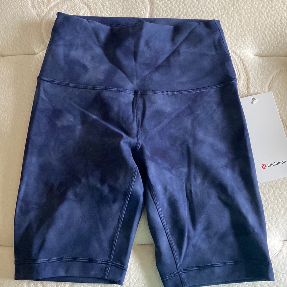 Lululemon biker shorts